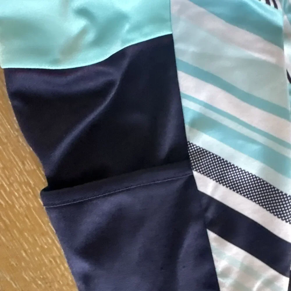 PGA TOUR Womens XL Golf Skort Geometric Stripe Aqua Navy Blue Athletic Tennis